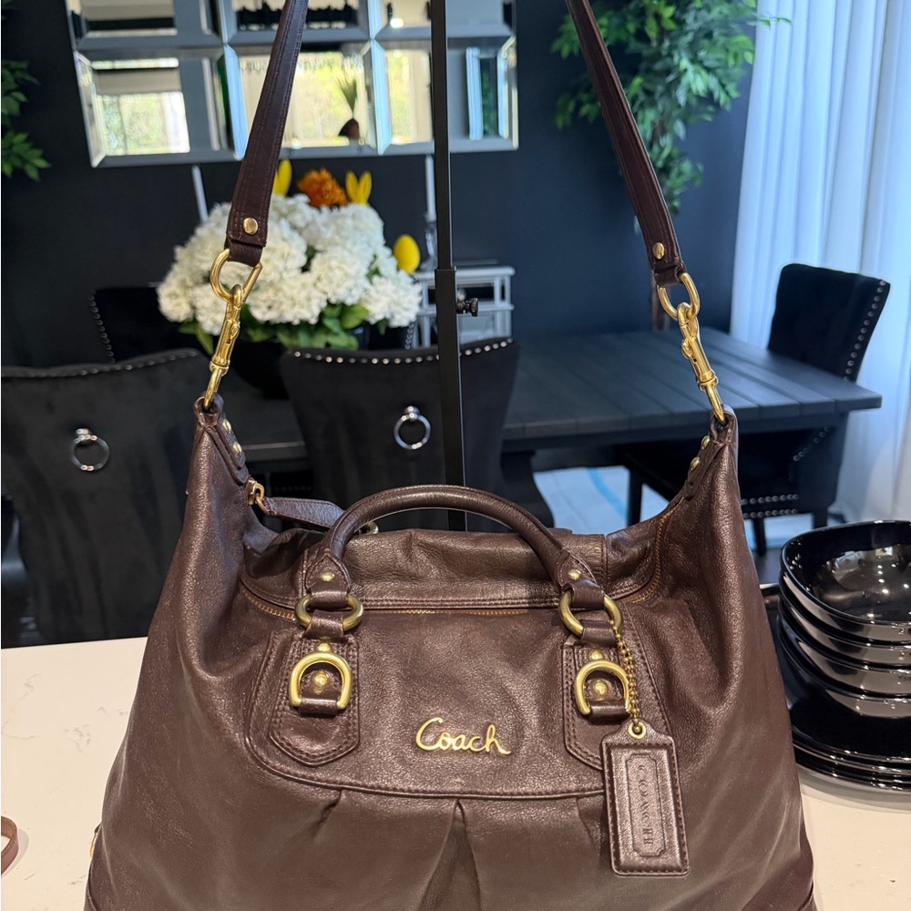 Coach Ashley in Dark Brown Leather Satchel with Gold Hardware - Picture 10 of 11